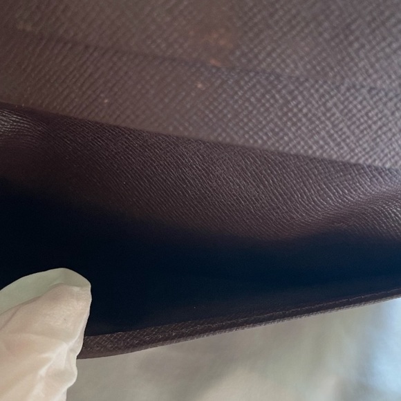 Authentic Louis Vitton Porte Yen Cartes bifold wallet - Picture 13 of 15